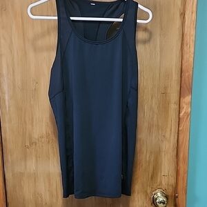 Black Sleeveless Athletic Tank Top